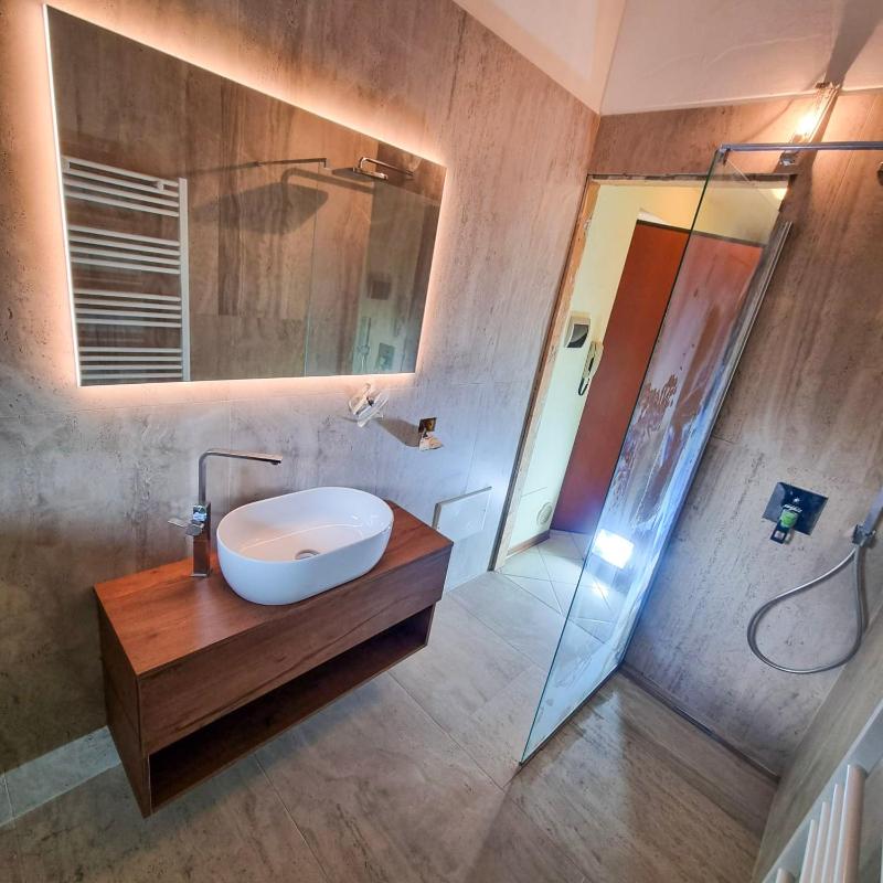 Two-Bedroom Apartment image 4