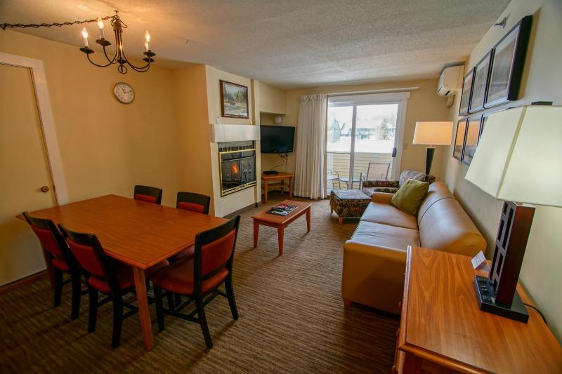 One-Bedroom Suite image 4