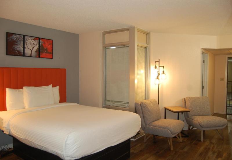 Vacation Lodge - image 5