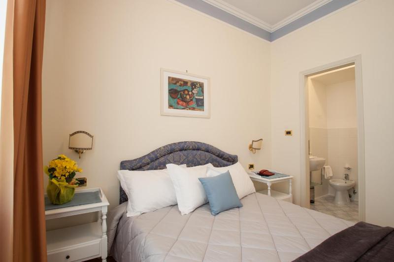 Hotel Villa Erica - image 43