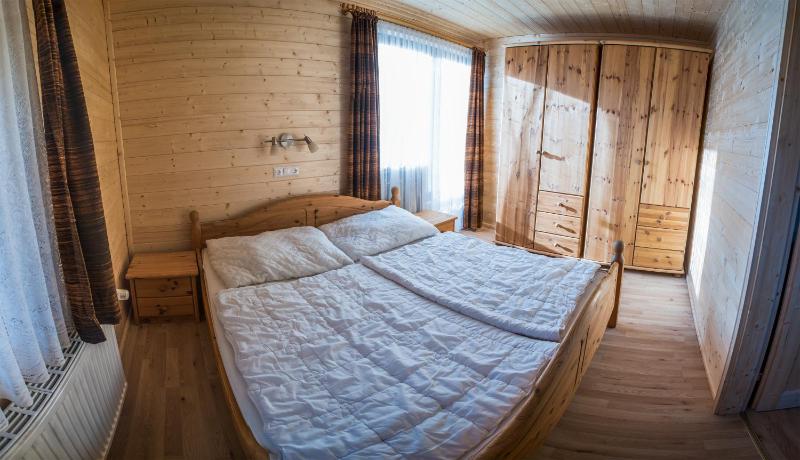 One-Bedroom Apartment with Balcony image 3