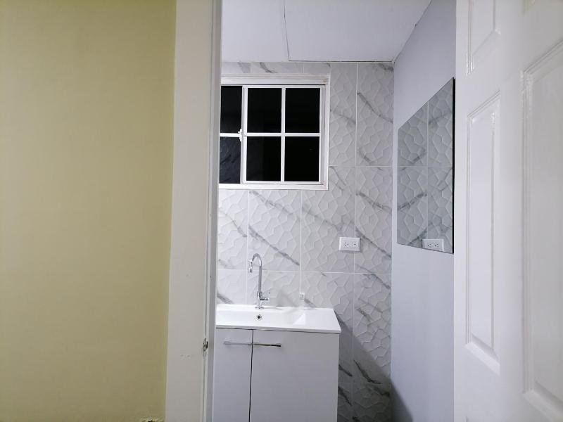Casa en zona privada - image 14