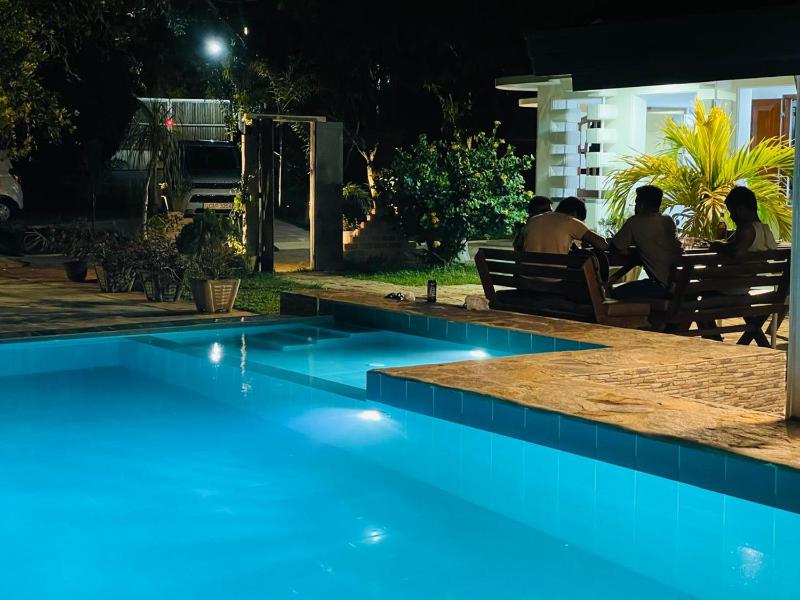 Cinnamon Estate Villa - image 11