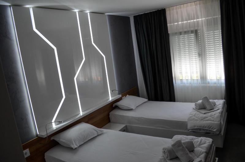 Two-Bedroom Suite image 1