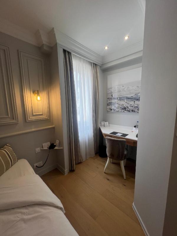 Classic Single Room image 1