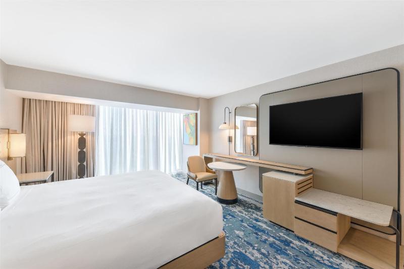 King Room image 4