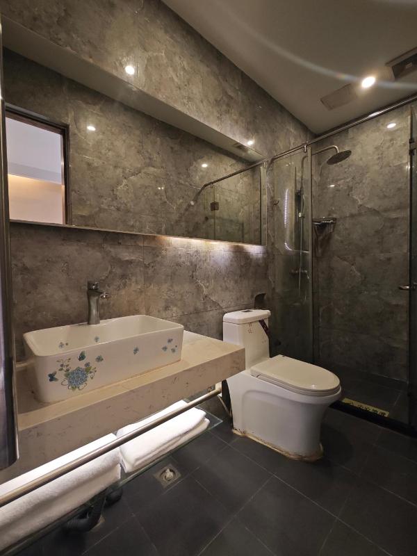 Beijing Huiqing Garden Bussiness Hotel - image 10