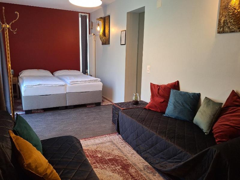 Quadruple Room image 1