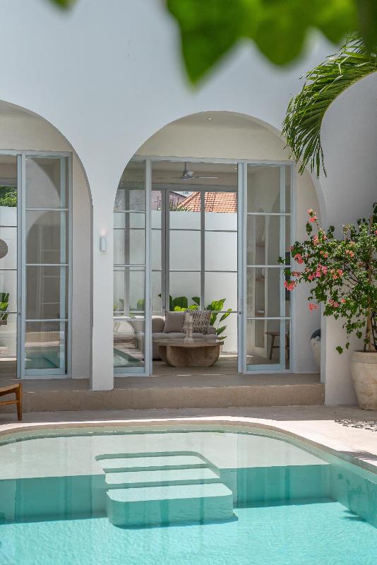 Villa Halo - Exquisite Tropical 3 Bedrooms Villa in Canggu - image 14