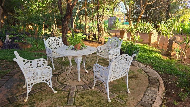 mokolodi Conservancy Chalets - image 7