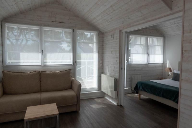 Panoramic Suite with Sea View and balcony image 3