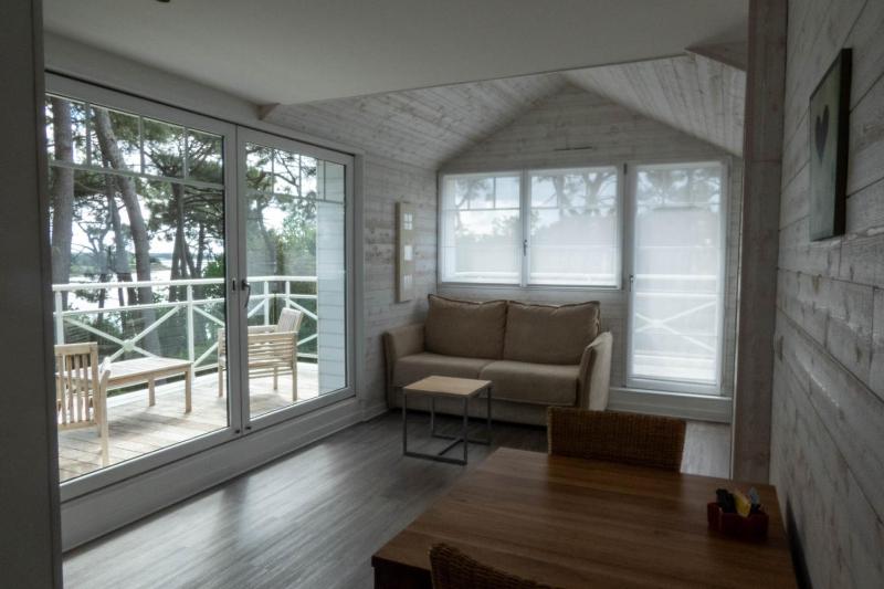 Panoramic Suite with Sea View and balcony image 4