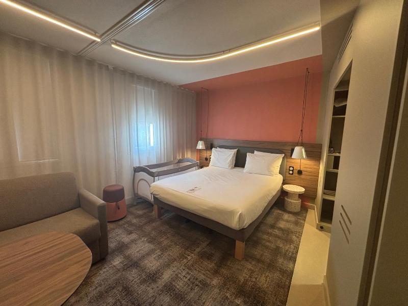 Novotel Suites Clermont-Ferrand Polydome - image 31