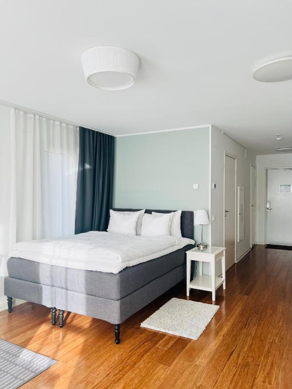 Queen Room image 1
