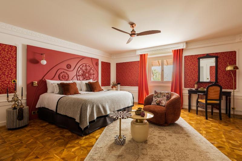 Prestige Double or Twin Room image 1