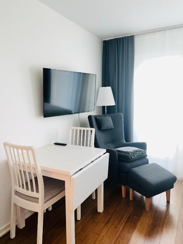 Twin Room image 2