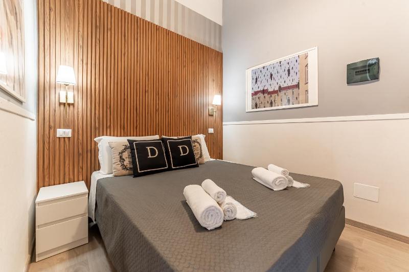 Double or Twin Room image 3