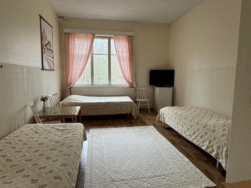 Triple Room image 2