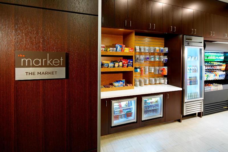 Courtyard by Marriott Cleveland University Circle - image 35