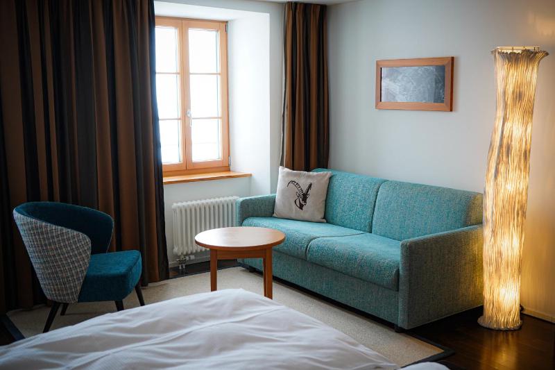 Superior Triple Room image 4