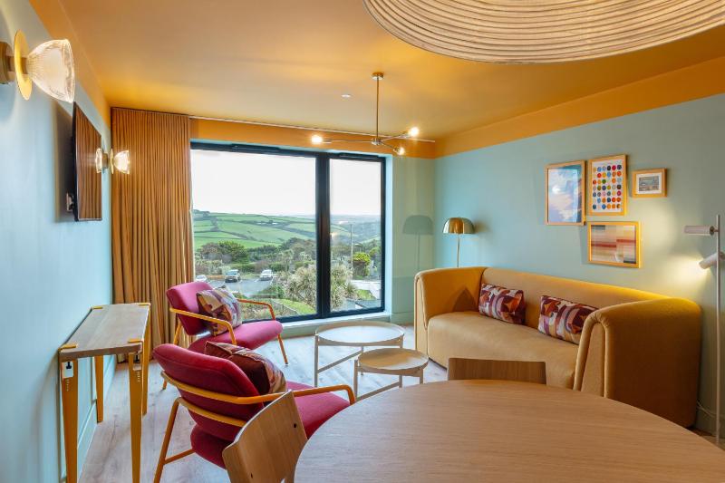 Two-Bedroom Apartment image 3