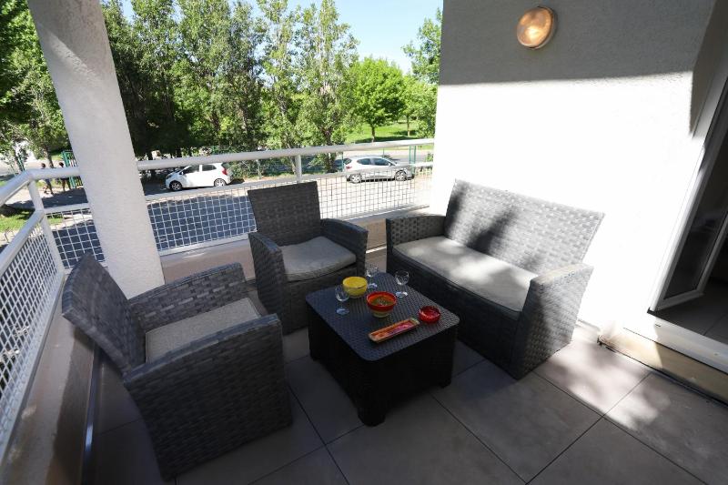 St Cyprien appart 3etoiles avec belle terrasse - image 10