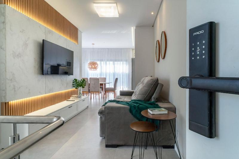 Del Mare 203 - Duplex Penthouse - 2 Suites - 1 Parking Space | Mariscal Beach - image 1