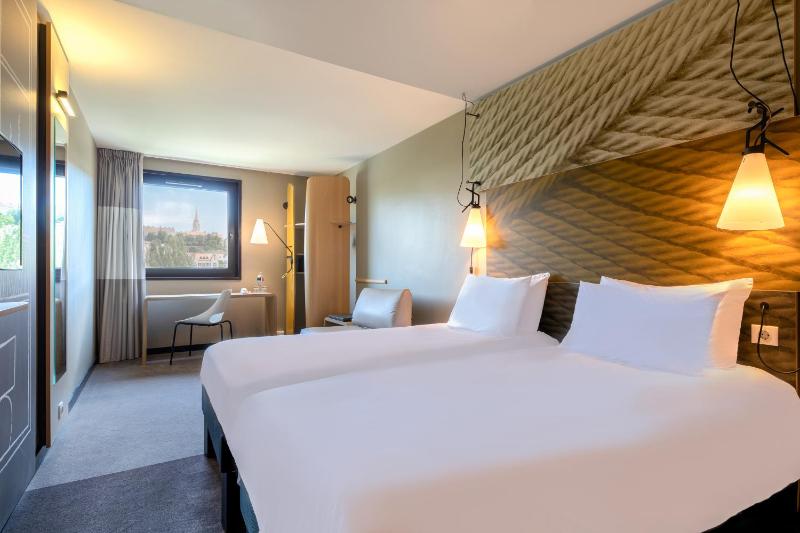 Sweet room with Twin Room image 2