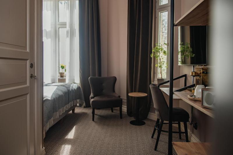 Compact Double image 4