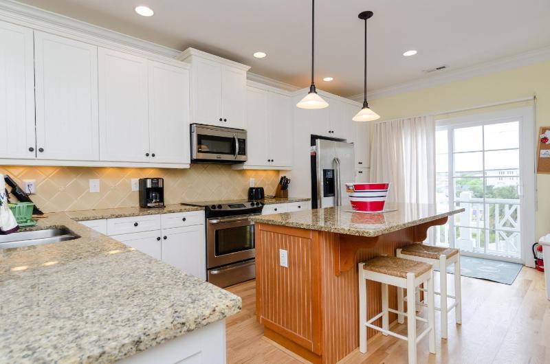 CB Sea #2 by Bryant Real Estate - image 26