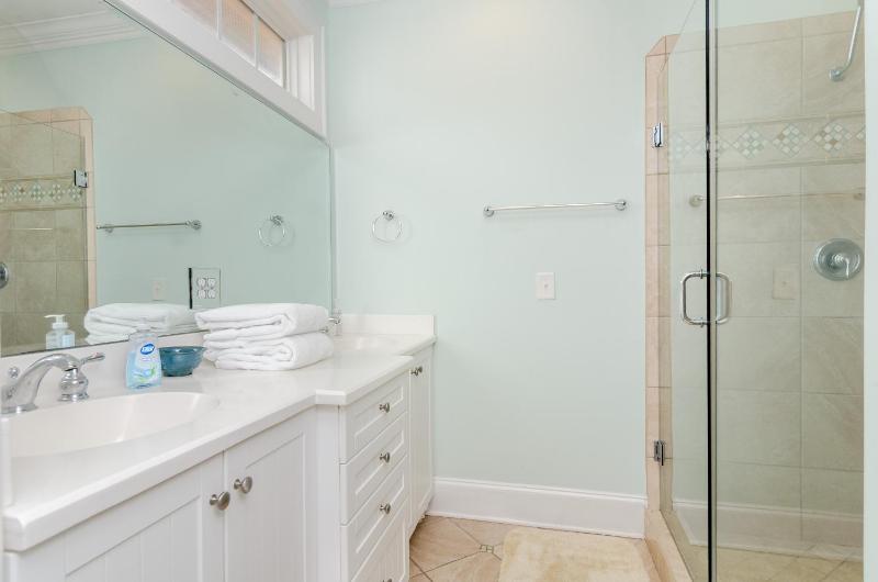 CB Sea #2 by Bryant Real Estate - image 14
