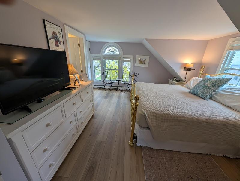 Deluxe Double Room image 1