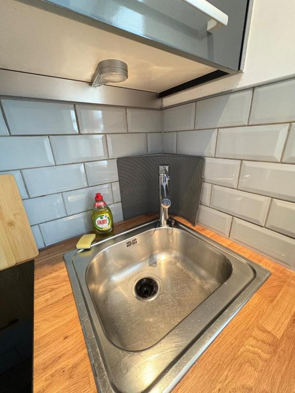 Wellington Apartment - image 18