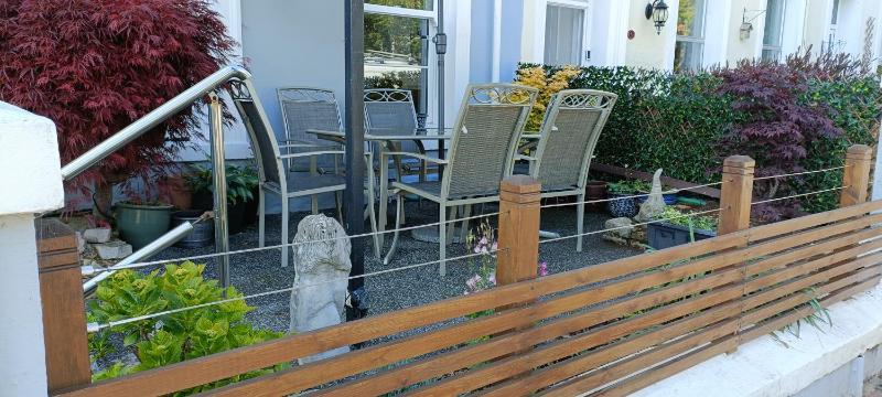Lawnswood Guest House - image 48