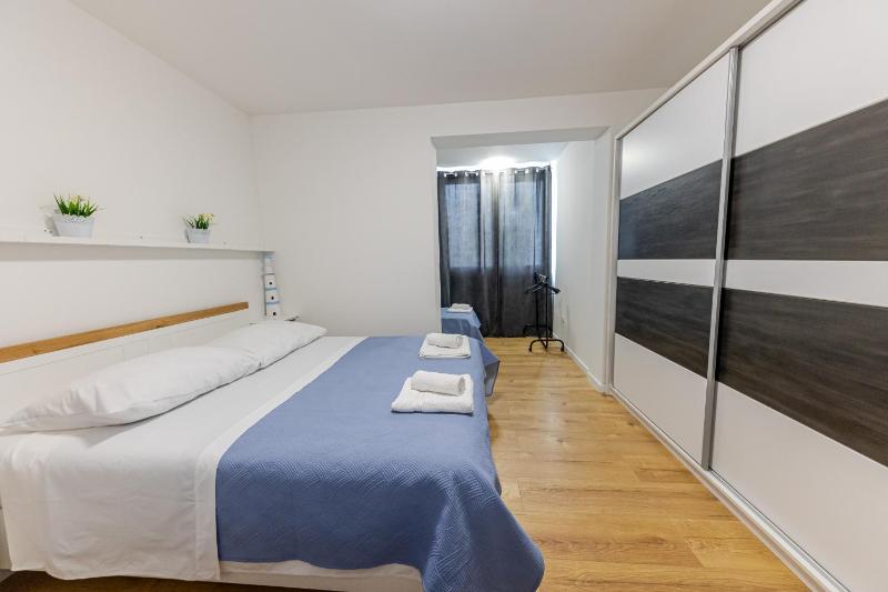 House Niko T with 6 apartments - image 15