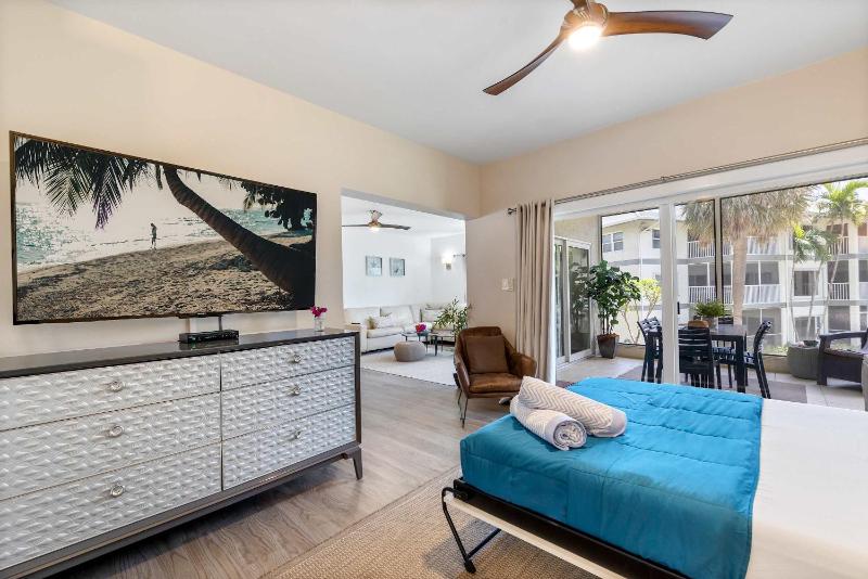 Tamarind Bay 3BD on Seven Mile Beach - image 13