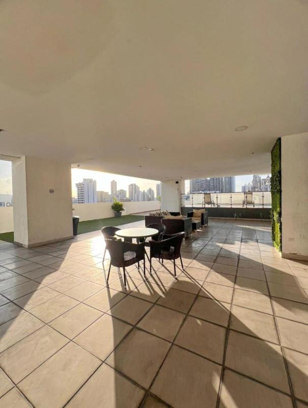 Centrally located and comfortable apartment - image 10