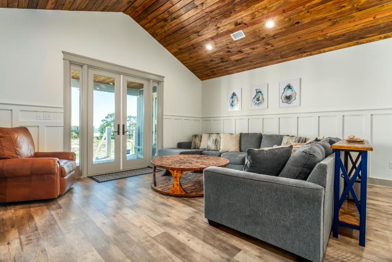 The Periwinkle New Listing Spring/Summer Availability! - image 38