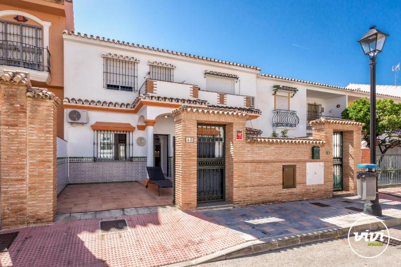 ViVi Homes - Casa Elola - image 21