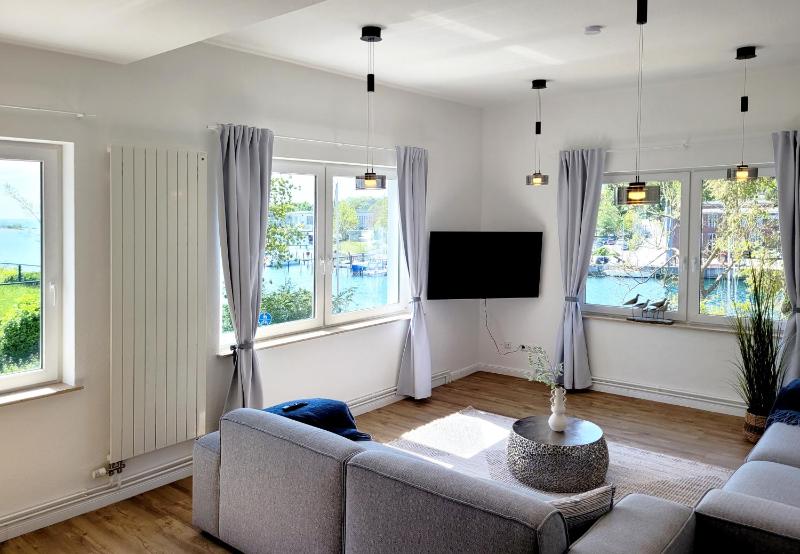 Große Ferienwohnung mit traumhaftem Hafenblick von 