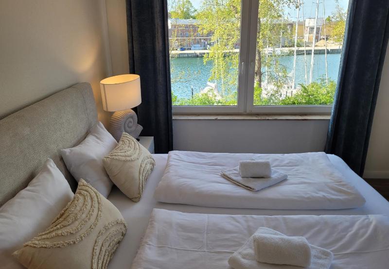 Große Ferienwohnung mit traumhaftem Hafenblick von 