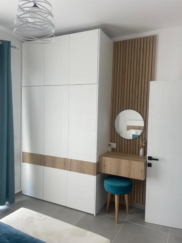 White tower residence - image 16