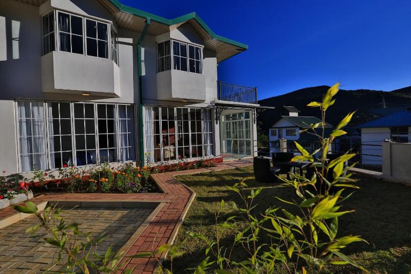 Lemas Holiday Bungalow - image 17