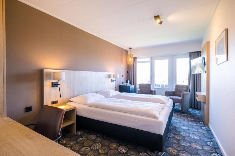 Double Room image 1