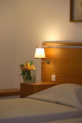 Double or Twin Room image 4