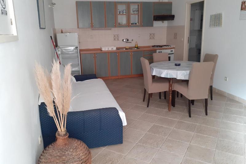 Apartments with parking space Vodice - 21461 - image 3