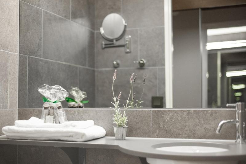 Double Room Classic (Excluding Spa) image 2