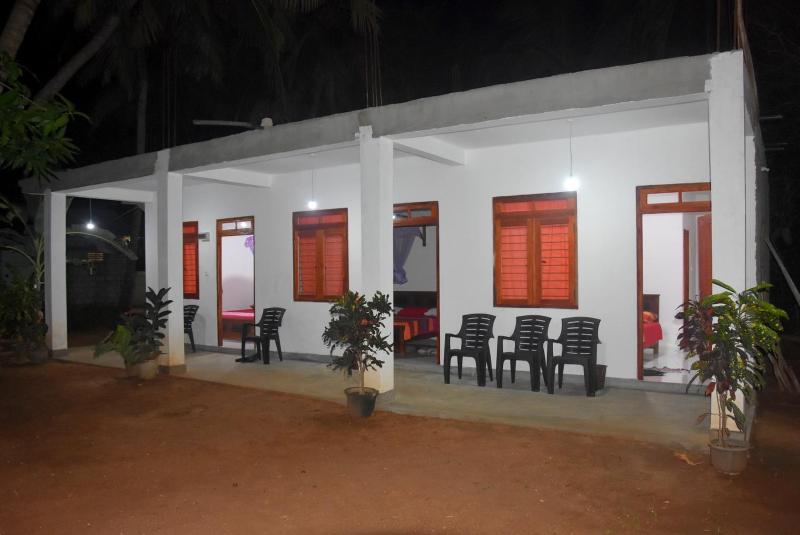 Lake House Home Stay - image 39