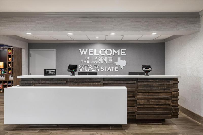 Hampton Inn & Suites Galveston - image 41