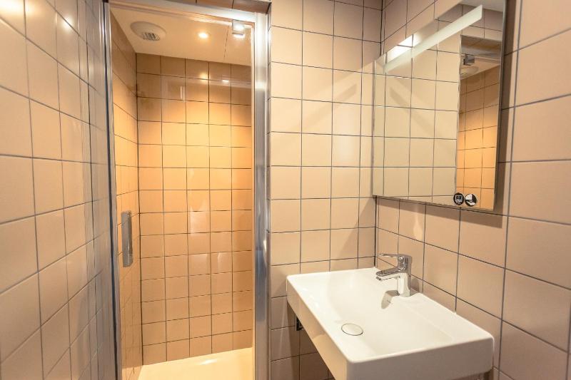 JOST Auberge de Jeunesse Le Havre Centre Gare - image 8